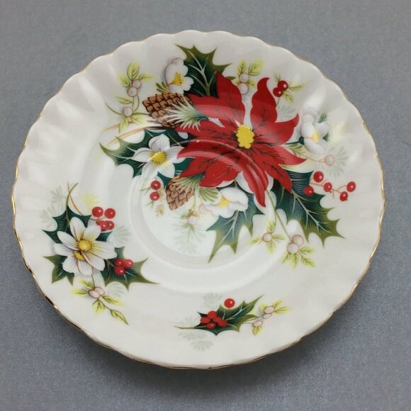 Vintage Christmas Yuletide Teacup Saucer Royal Albert Poinsettias Factory Second - Picture 8 of 10